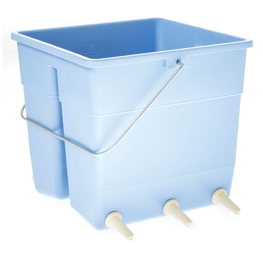 Lamb Feeding Bucket With Lamb Starter Teats - Pet And Farm