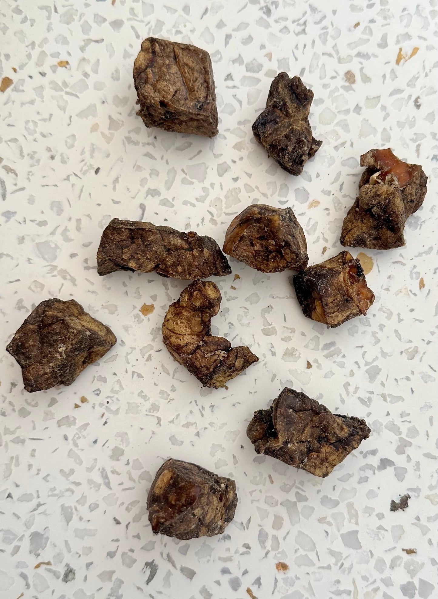 1x Just Beef Puffs (lung cubes) - Pet And Farm