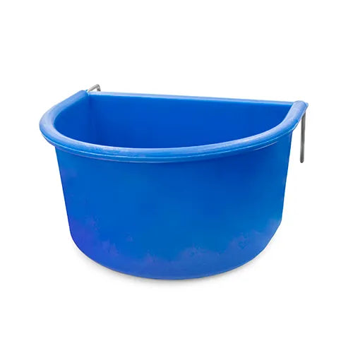 Coop Cups Plastic D Cup - Pet And Farm