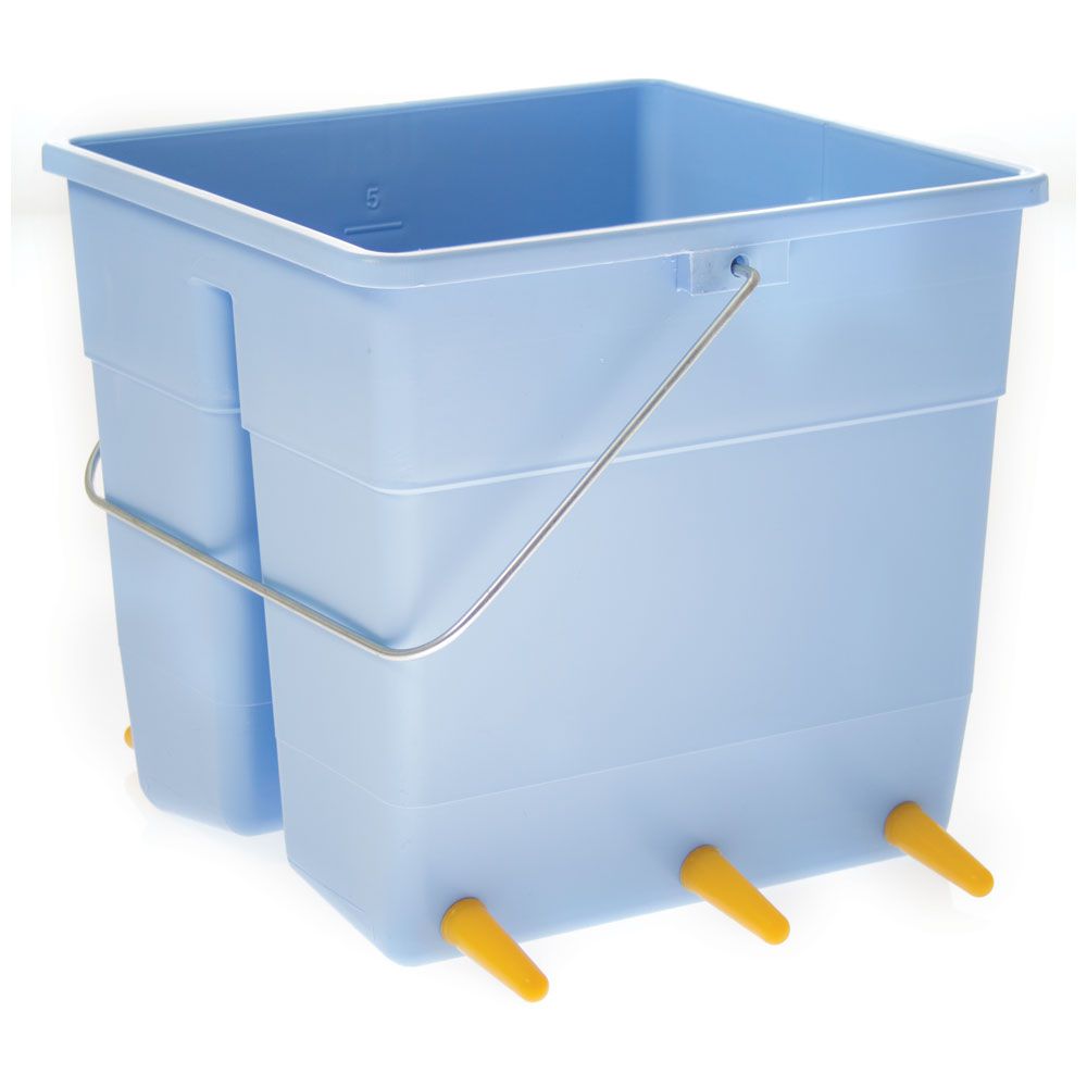 Lamb Feeder Bucket Pull-thru teats - Pet And Farm 