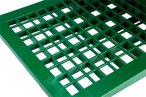 Bainbridge Poultry Treadle Feeder 12kg - Pet And Farm 